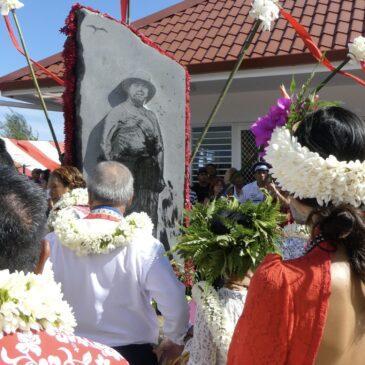 Stèle de Pouvanaa a Oopa .